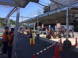 �ߥ˥Х����졼��