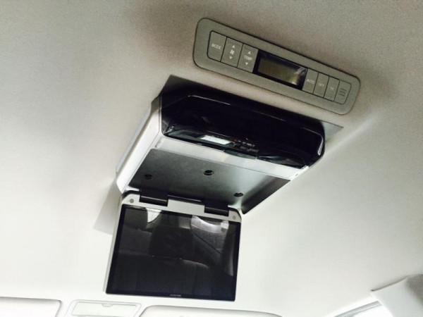 ��˥�������